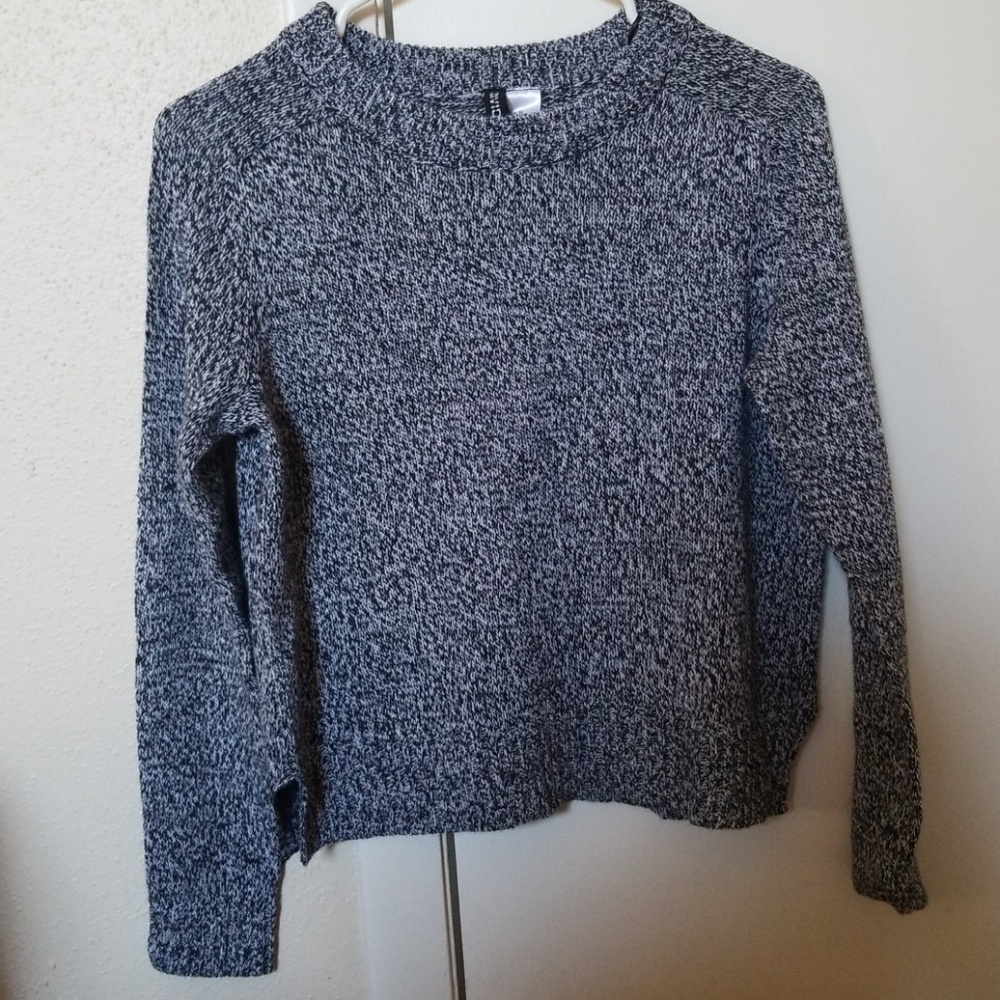 Black- white sweater
